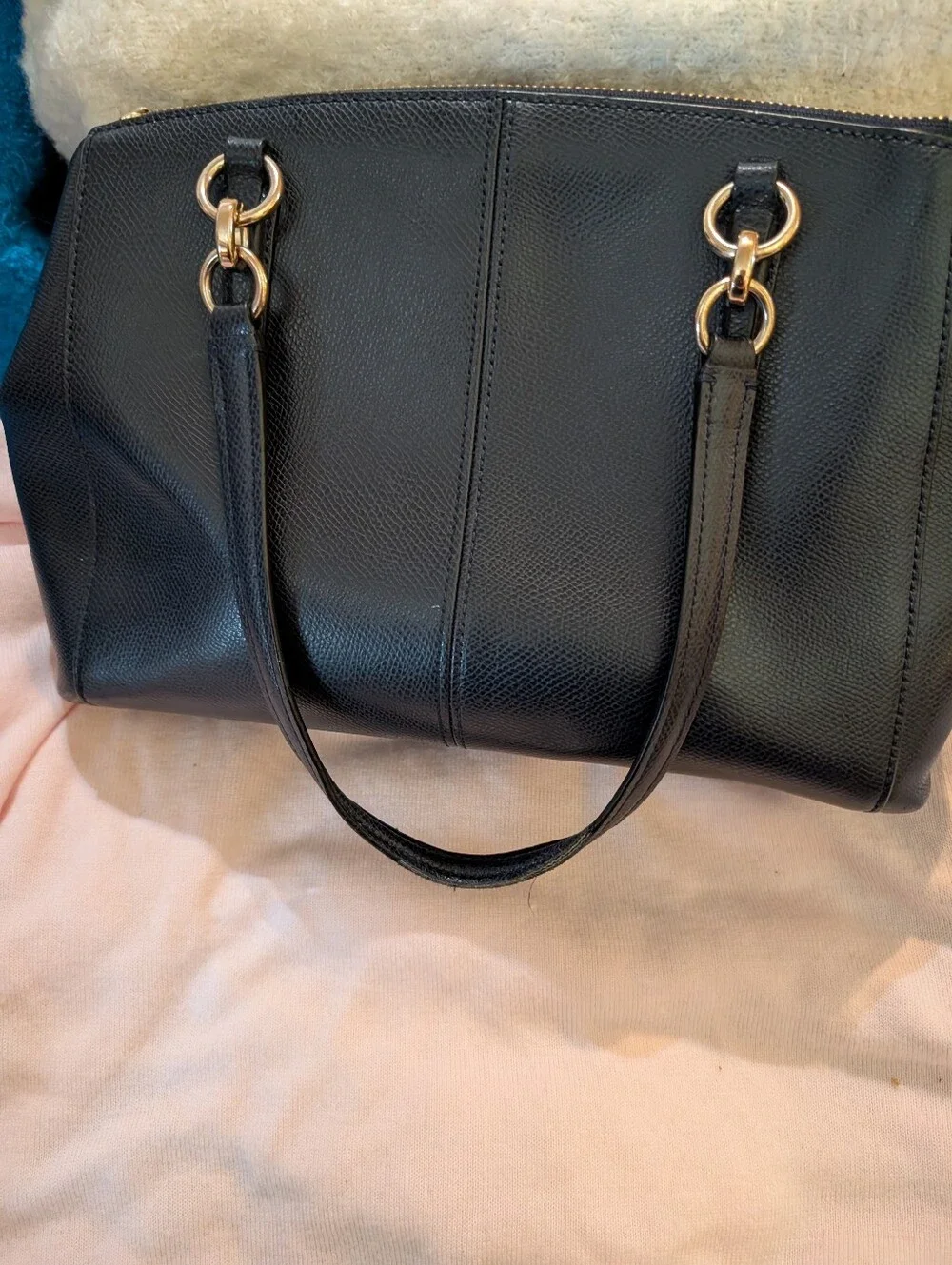 Vintage Coach Black Pebbled Leather Shoulder Bag with Gold Hardware